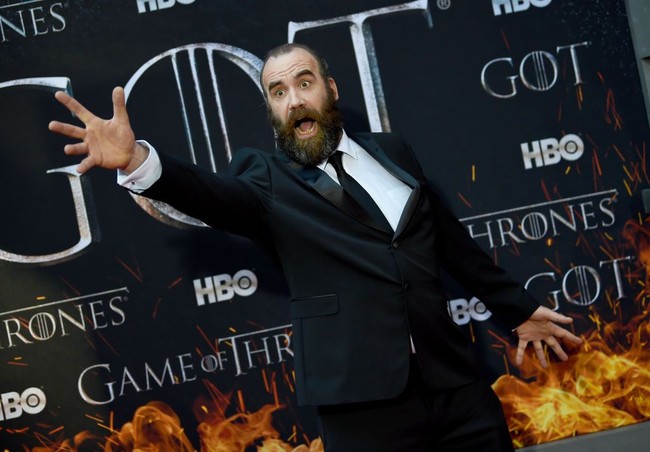Sekilas Rory McCann memang punya tampilan fisik yang sepertinya kuat melakukan berbagai aktivitas fisik. Ternyata aktor asal Skotlandia tersebut pernah menjadi tukang kayu. Foto: Getty Images