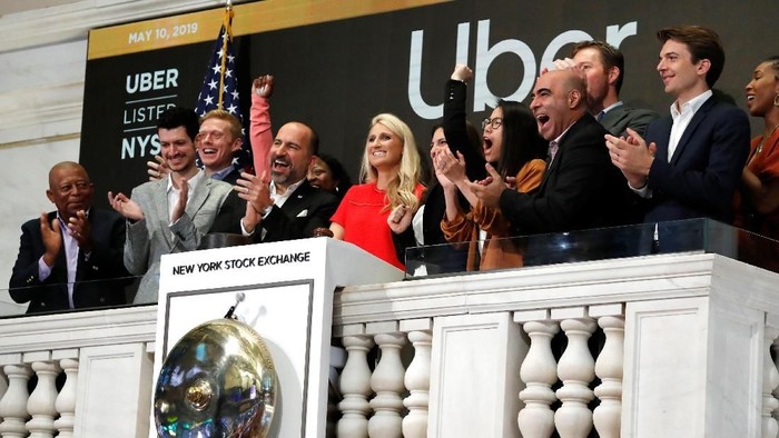 Momen saat Uber mulai IPO di New York, Amerika Serikat. Foto: Reuters Momen saat Uber mulai IPO di New York, Amerika Serikat. Foto: Reuters