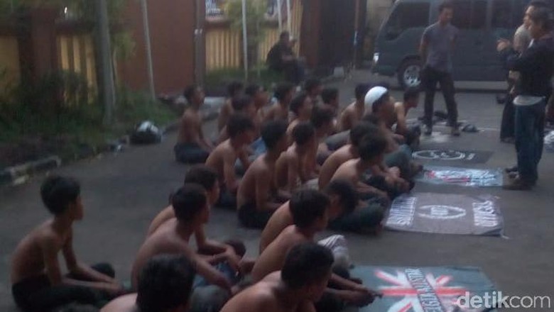 Antisipasi Tawuran, Polisi Amankan 31 Pemuda Konvoi Saat Sahur Antisipasi Tawuran, Polisi Amankan 31 Pemuda Konvoi Saat Sahur