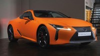 Prototipe ini dibuat untuk mencontohkan upaya Lexus untuk terus berinovasi, kali ini menggunakan warna khusus dengan tekstur asli. Ini mengikuti Inspiration Concept yang muncul pada Agustus tahun lalu. Foto: Lexus