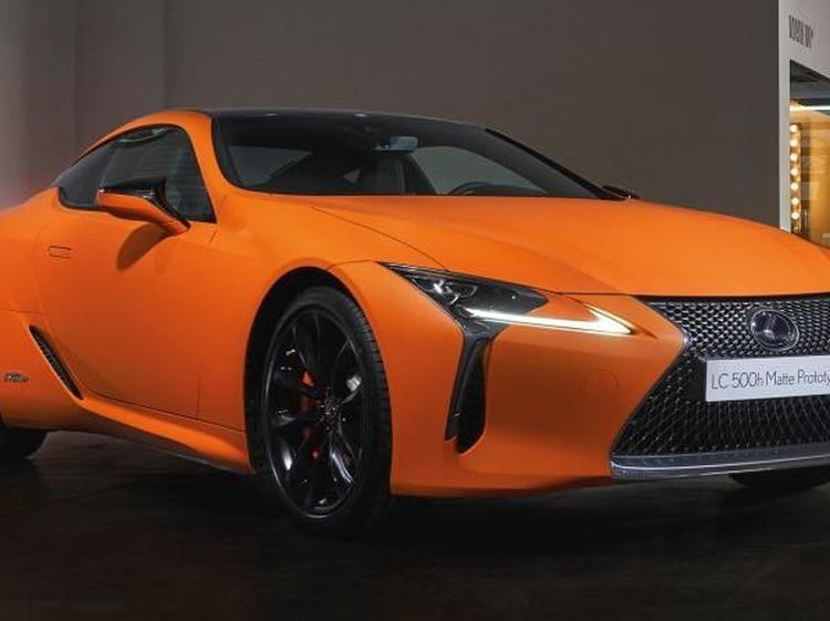Warna Unik Lexus yang Terinspirasi dari Matahari Terbenam