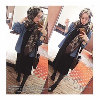 Melalui blog pribadinya felixiayeap.blogspot.com, Felixia mengaku hijab membuatnya merasa nyaman dan lebih bisa menghargai tubuhnya sendiri. Selama ini, ia mengatakan tidak pernah merasa bangga dengan memamerkan tubuh seksinya. Ia mengaku melakukan itu hanya untuk bekerja mencari uang bukan popularitas. Foto: Instagram