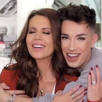 James Charles pada awalnya bersahabat dengan beauty vlogger Tati Westbrook. Namun persahabatannya retak setelah James mempromosikan vitamin tidur dari brand Sugar Bear Hair Care yang merupakan kompetitor dari brand suplemen milik Tati, Halo Beauty. Sebelumnya, James mengatakan kepada Tati bahwa dia tidak bisa mengekspos Halo Beauty karena tidak sesuai dengan audiensnya yang kebanyakan remaja.Tati pun menyebut bahwa permasalahannya dengan James tak hanya sebatas promosi vitamin. Tati menilai sikap James telah berubah dan semakin tidak pantas. Ada banyak hal yang terjadi dengan James Charles saat ini yang aku tidak dukung dan tidak aku setujui, ucap Tati. Foto: YouTube