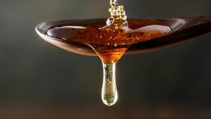 Viral Tantangan Minum Sirup 2 Botol, Dokter Sentil Sebahaya Ini Risikonya