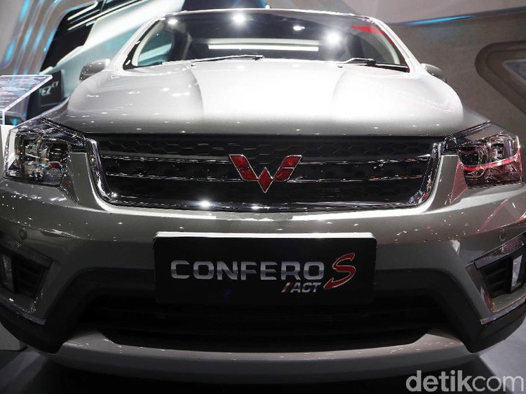 Wuling Confero Mulai Salip Daihatsu Xenia