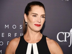 Putri Brooke Shields Tahu Kasus Pelecehan Seksual Lewat Film Dokumenternya