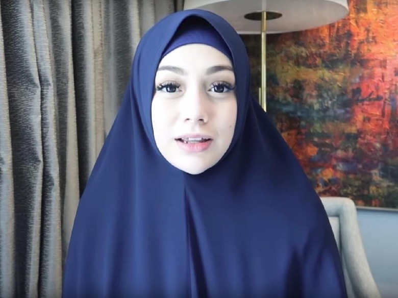Celine Evangelista Ternyata Cicit Pendiri Pesantren Celine Evangelista Ternyata Cicit Pendiri Pesantren
