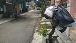 Duh, Joroknya! Sampah Numpuk di Pinggir Jalanan Garut