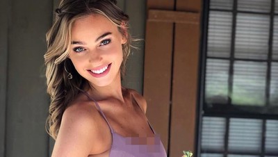 Foto: Cantiknya Model Bermata Biru yang Buat Jantung Pria Berdegup Cepat