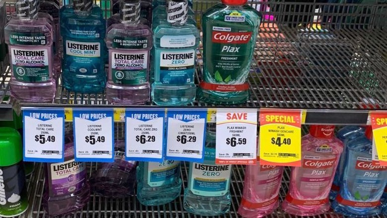 Beli Obat Kumur di Australia Utara Nantinya Butuh Kartu Identitas, Kenapa? Beli Obat Kumur di Australia Utara Nantinya Butuh Kartu Identitas, Kenapa?