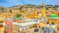 The White Mosque atau masjid putih adalah salah satu rumah ibadah di Nazaret, Israel. Tak seperti namanya, bangunan masjid ini justru berwarna kuning muda. (iStock)