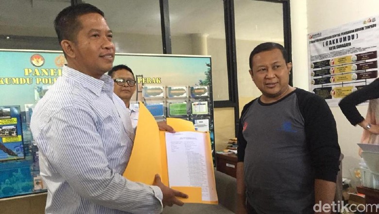 Gagal Raih Kursi DPRD, Caleg Golkar Laporkan KPU Kota Surabaya Gagal Raih Kursi DPRD, Caleg Golkar Laporkan KPU Kota Surabaya