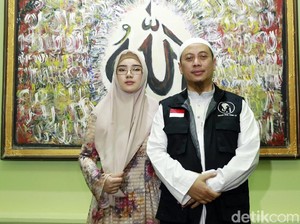 Tak Ada di Rumah Saat Kebakaran, Ucapan Opick Tenangkan Bebi Silvana