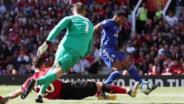 Kemenangan atas Man United tidak menolong Cardiff lolos dari dgradasi.