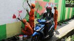 Mural di Tambora Bikin Kawasan Padat Ini Jadi Hijau dan Cantik