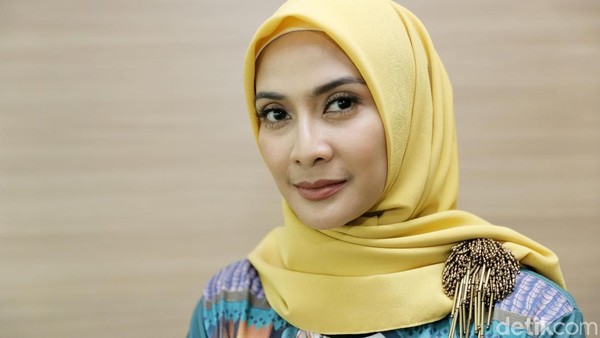 Tampil Berhijab, Maudy Koesnaedi Tak Mau Dibilang Cantik
