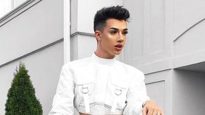 6 Sensasi Youtuber James Charles, Berseteru dengan Tati Hingga Foto Bugil