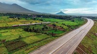 Netty juga menambahkan, penyesuaian tarif secara reguler merupakan bagian dari wujud kepastian dari skema pengembalian investasi pembangunan jalan tol sesuai dengan rencana bisnis jalan tol untuk membangun iklim investasi jalan tol yang kondusif. Selain itu juga mendorong kemampuan Badan Usaha Jalan Tol dalam meningkatkan level pelayanan bagi pengguna jalan. Dok. PT Jasa Marga (Persero) Tbk
