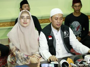 Virus Corona Ada di Iqra, Istri Opick Malah Diserang
