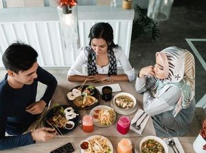 Biar Bukber Nggak Cuma Wacana, Begini Tipsnya Agar Semua Datang