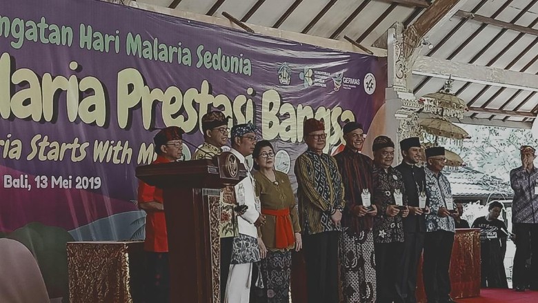 Anies Hingga Emil Dardak Hadiri Peringatan Hari Bebas Malaria di Bali Anies Hingga Emil Dardak Hadiri Peringatan Hari Bebas Malaria di Bali