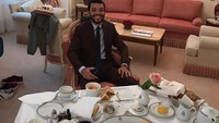 Putra pasangan Duilia Setacci dan Wayne Smith ini sedang ada di Paris. Sebelum jalani aktivitas, Justice sarapan besar dengan aneka menu. Nyam nyamm! Foto: Instagram standup4justice