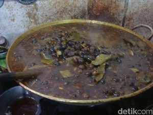 Kraca yang Gurih Segar Jadi Menu Buka Puasa Favorit Warga Banyumas