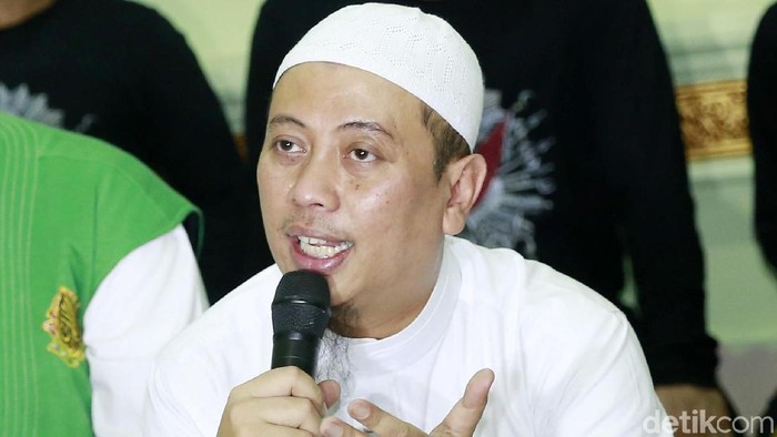 Opick dan istri, Bebi Silvana saat ditemui di kediamannya di Pulo Gebang, Jakarta Timur.