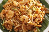 Menu Harian Ramadhan ke-8: Gurihnya Kwetiau Udang dan Daging 