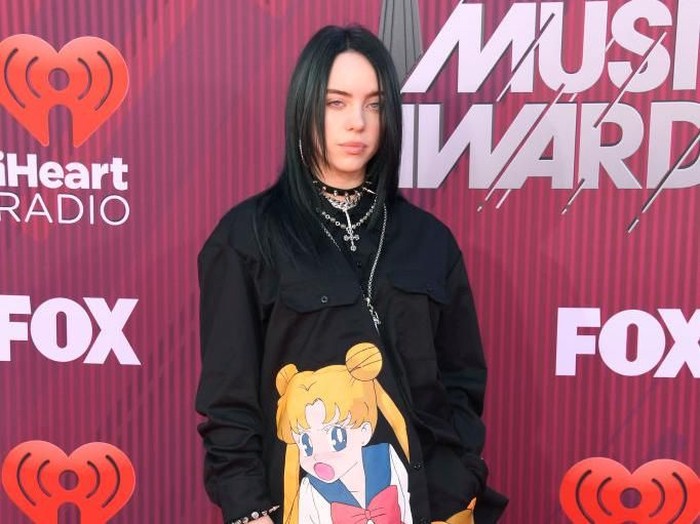 Billie Eilish BEVERLY HILLS, CALIFORNIA - MARCH 14: Billie Eilish attends MCM Global Flagship Store Grand Opening On Rodeo Drive at MCM Global Flagship Store on March 14, 2019 in Beverly Hills, California. (Photo by Amy Sussman/Getty Images)