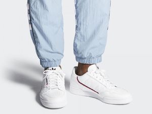 5 Sneakers Putih Terpopuler di 2019 yang Cocok Dipakai Saat Lebaran