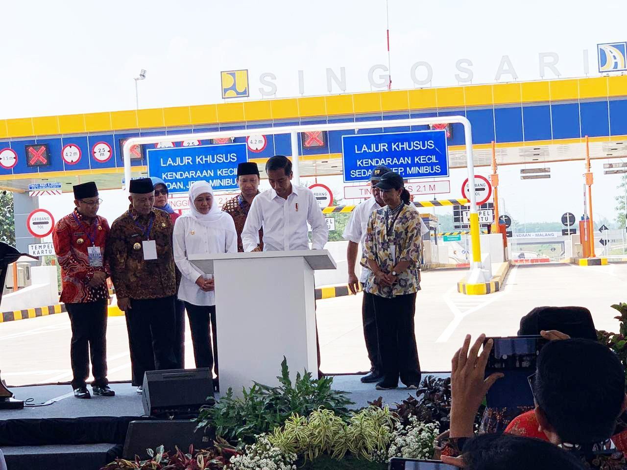 President Joko Widodo inaugurates the Pandaan-Malang toll road (Doc. Service Marga)