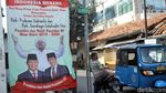 Spanduk Kemenangan Prabowo-Sandiaga Bertebaran di Jakarta