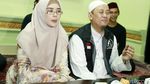 Istri Dampingi Opick saat Jelaskan soal Heboh Rambut Nabi Muhammad SAW