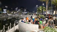 Bau pesing jadi soal berikutnya. Di kawasan Kali Besar hanya ada satu toilet umum yakni di Gedung BGR dan terdapat masjid di tempat yang sama (Masaul/detikcom)