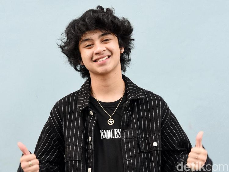 Bastian Steel Akui Dekat dan Sayang dengan Shafa Harris