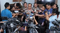 Lieus mengaku sedang mencari pengacara untuk mendampinginya.