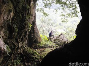Foto: Menyusuri Gua Purba di Bandung Barat