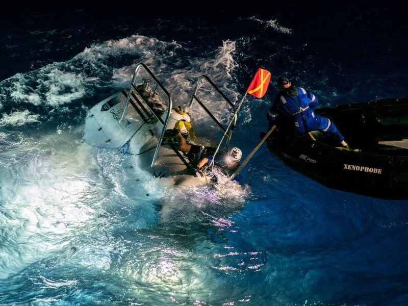 Palung Mariana: Menyelam hampir 11 kilometer di bawah laut, kantong plastik ditemukan