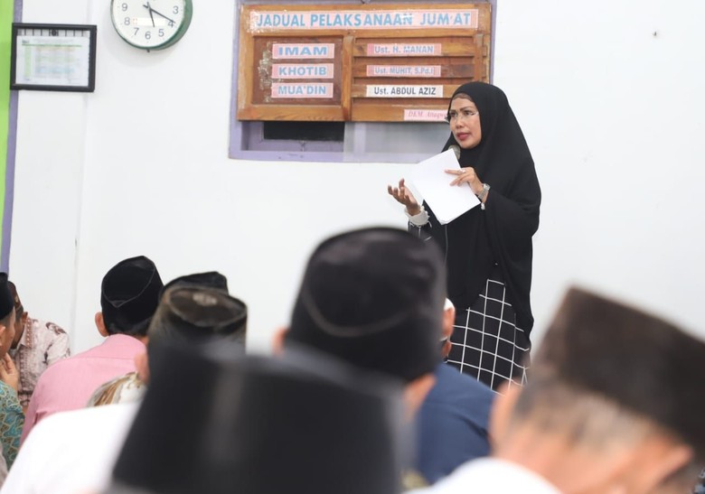 Lakukan Safari Ramadhan, Bupati Serang Paparkan Program ke Warga Lakukan Safari Ramadhan, Bupati Serang Paparkan Program ke Warga
