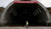 Tunnel Walini memiliki lebar diameter dalam 12,6 meter dan lebar diameter luar 14,3 meter. 
