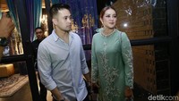Olla dan Aufar menceritakan pengalaman puasanya dan ternyata mereka sahur hanya minum air putih saja. Pool/Palevi S/detikFoto.