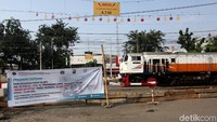 Begini penampakan perlintasan kereta Pisangan Lama yang ditutup, Selasa (14/5/2019).