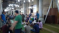 Suasana berbuka puasa di Masjid Husen di Kairo (Tashdieq Ulil Amri/Istimewa)