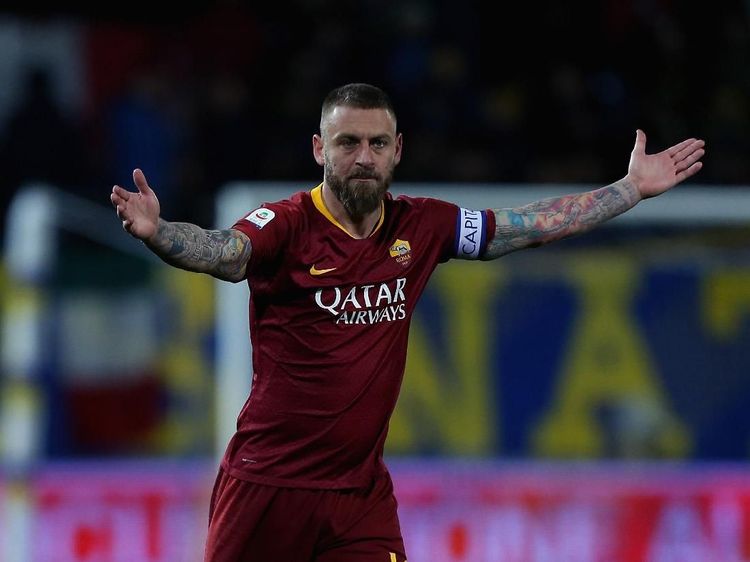 Daniele De Rossi: Gladiator Roma yang Terbuang ke La Bombonera
