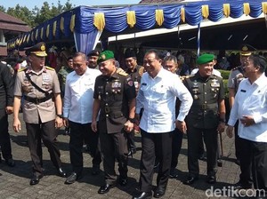 Menhan Minta Alumni SMA TN Jadi Pembela Pancasila