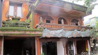 Ini merupakan kediaman Ki Joko Bodo yang diwakafkan untuk menjadi masjid. Tia Agnes/detikHOT