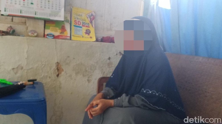 Terduga Teroris yang Ditangkap Densus 88 Baru Setahun Tinggal di Madiun Terduga Teroris yang Ditangkap Densus 88 Baru Setahun Tinggal di Madiun