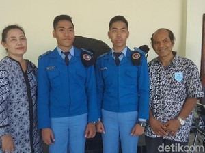 2 Siswa Kembar Raih Penghargaan Saat Wisuda SMA Taruna Nusantara
