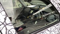 Honda Jazz generasi keempat bakal lebih manis, lebih muda ketimbang sporty. Dari foto spyshot terlihat mobil memiliki bonnet yang lebih pendek dengan lampu utama LED yang berlekuk dan grille yang berbeda dibanding generasi sekarang. Sementara lampu ekornya horizontal. Foto: Twitter laimu_0206 via Indianautosblog